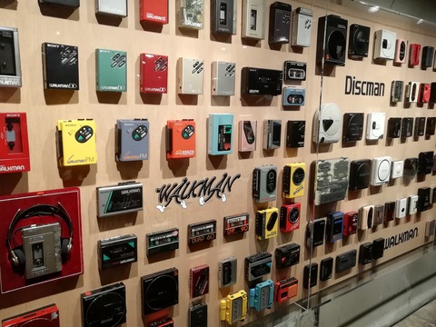 ソニー壁ウォークマン②