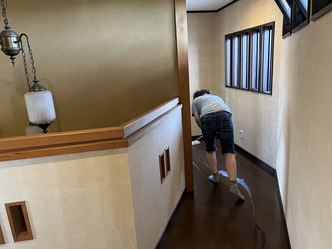 写真集～ワックスがけ(4)／花前カレン画像
▼画像クリックで1280x960pxlsに拡大＠北洞院エリ子花前カレン