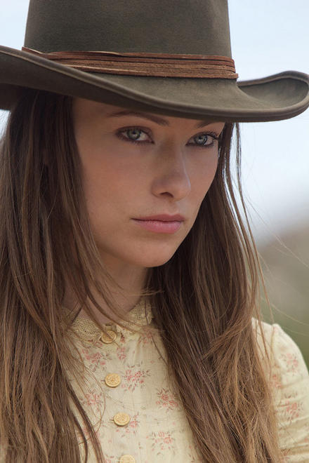 Cowboys_and_Aliens_olivia
