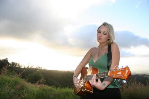 anuhea2