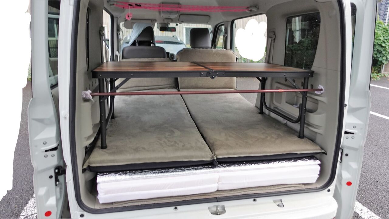 エブリィワゴン車中泊用のテーブル買った 設置 ゆるゆる登山と車中メシ日記