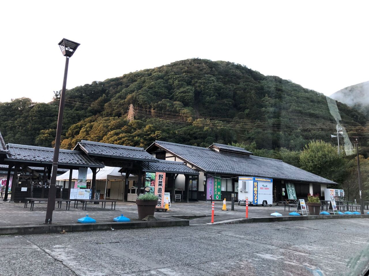 温泉ありの道の駅信州蔦木宿で車中泊 車中メシ ゆるゆる登山と車中メシ日記 温泉ありの道の駅信州蔦木宿で車中泊 車中メシ ゆるゆる登山と車中メシ日記