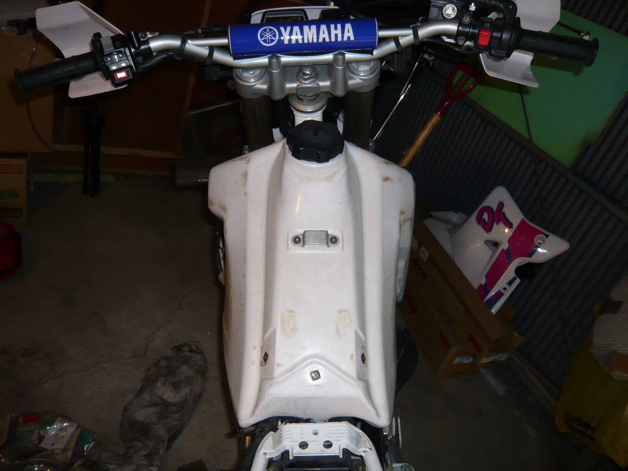 YAMAHA　DT200WR ガソリンタンク DT200WR ガソリンタンク オートバイ 自動車、オートバイ
