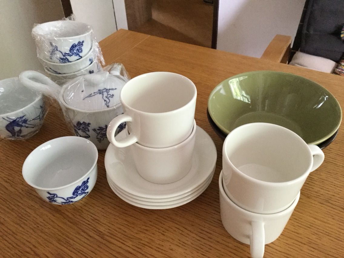 食器の断捨離と連休ごはん 日々の日記