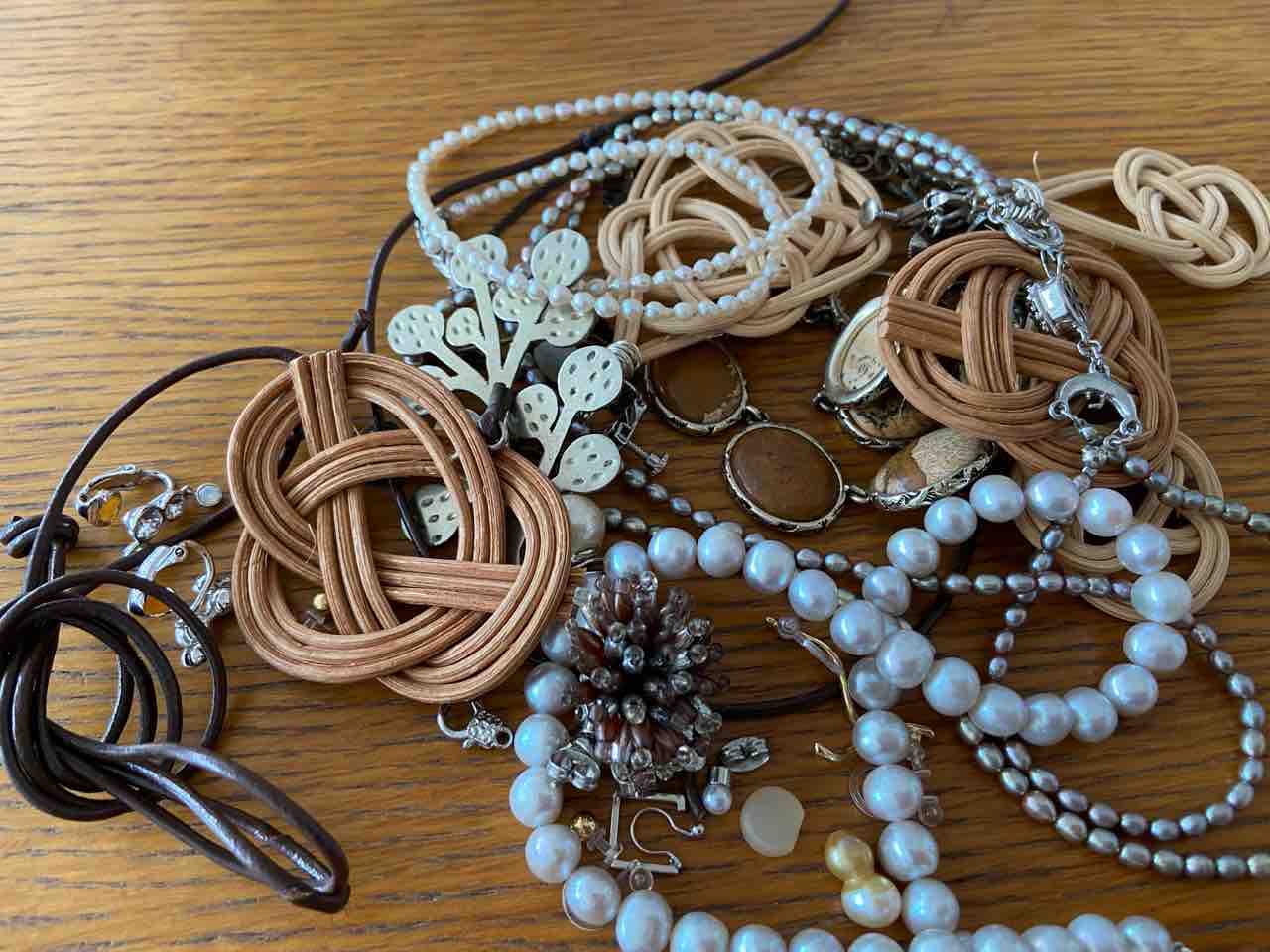 アクセサリーの断捨離 : 日々の日記