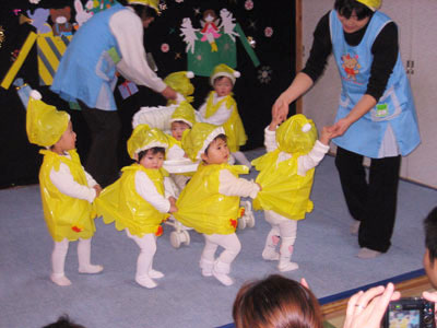 クリスマスおゆうぎ会 塙タイムス