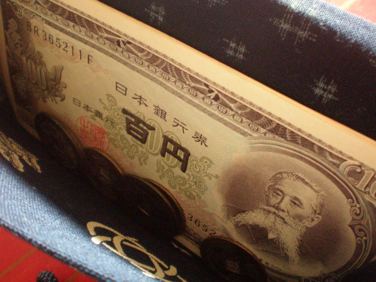 二代目江戸財布 家紋髙校生 二代目江戸財布 家紋髙校生