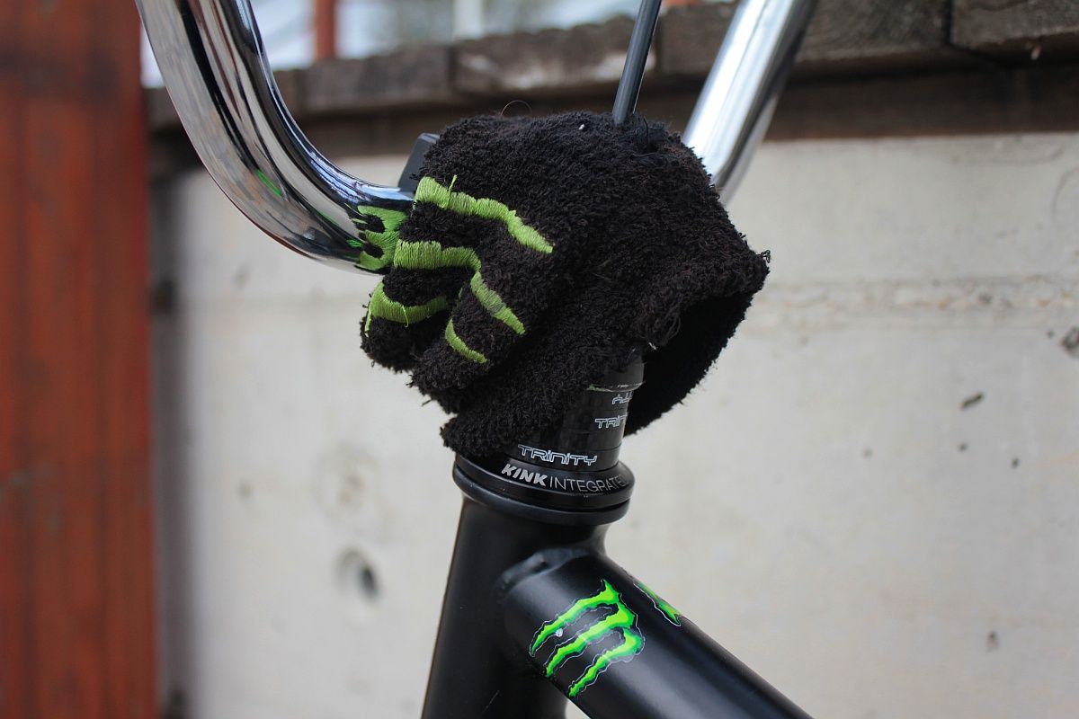Adam Kun Bike Check : 京都のBMX SHOP HANGOUT ハングアウト BLOG