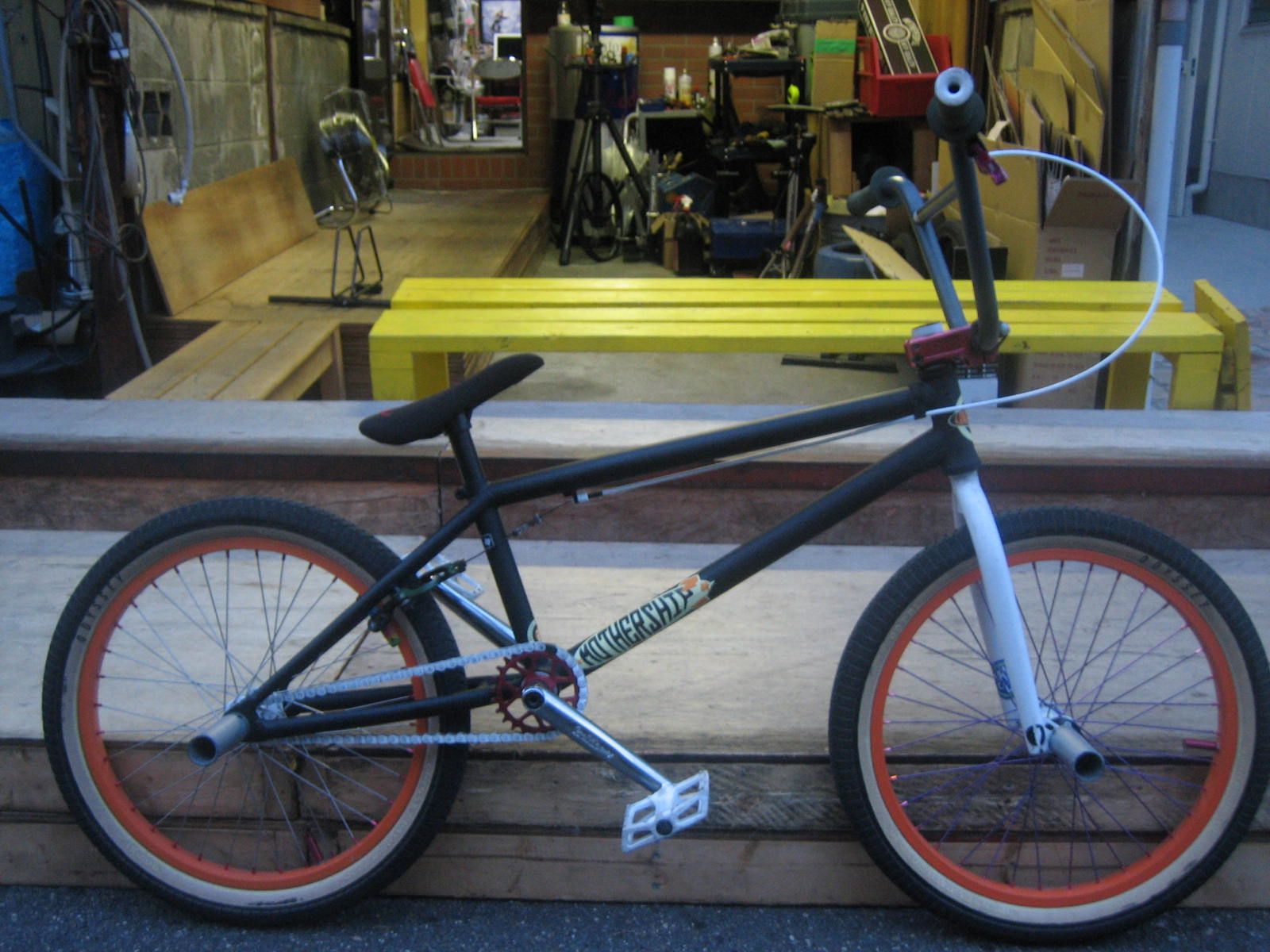UNITED MOTHERSHIP FRAME : 京都のBMX SHOP HANGOUT ハングアウト BLOG