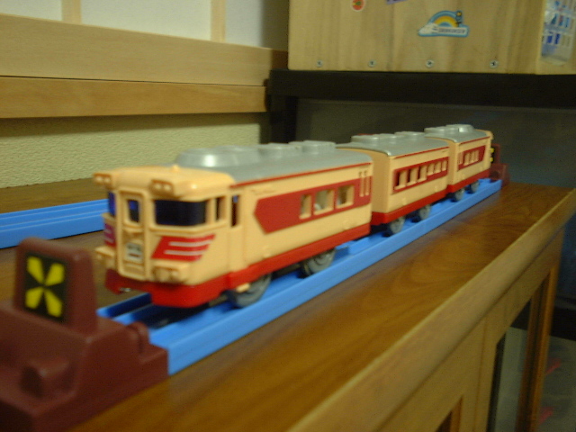 旧型動力車の灰色車輪交換 プラレール ライフ