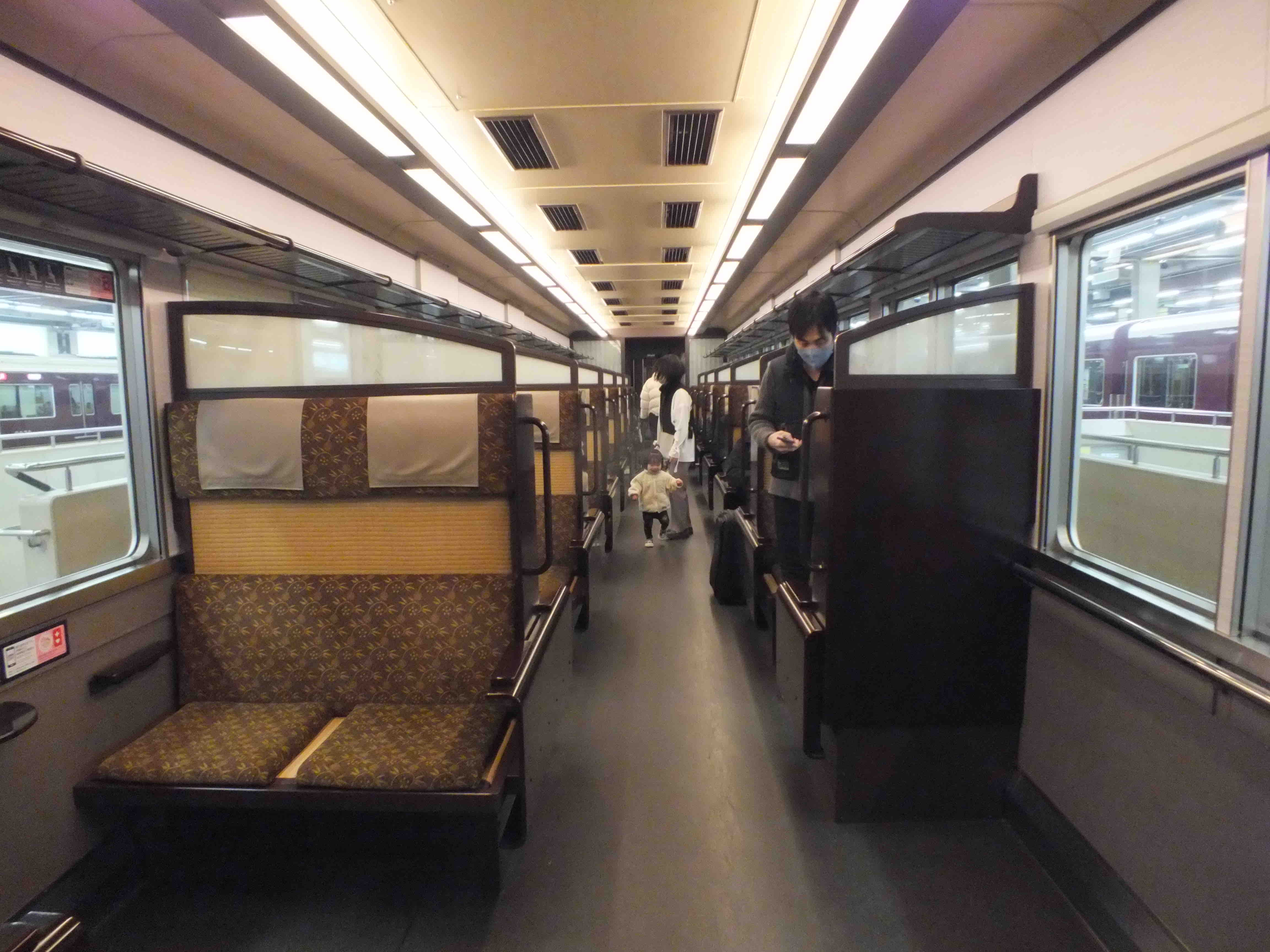 阪急電車　６００系（６５３号車）車外番号板 阪急電車 600系（653号車）車外番号板 阪急600形電車 - Wikiwand