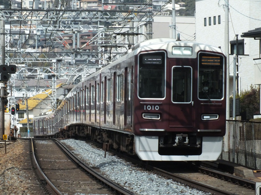 49C98880-BD03-4BAE-AF43-36F84C229D4C