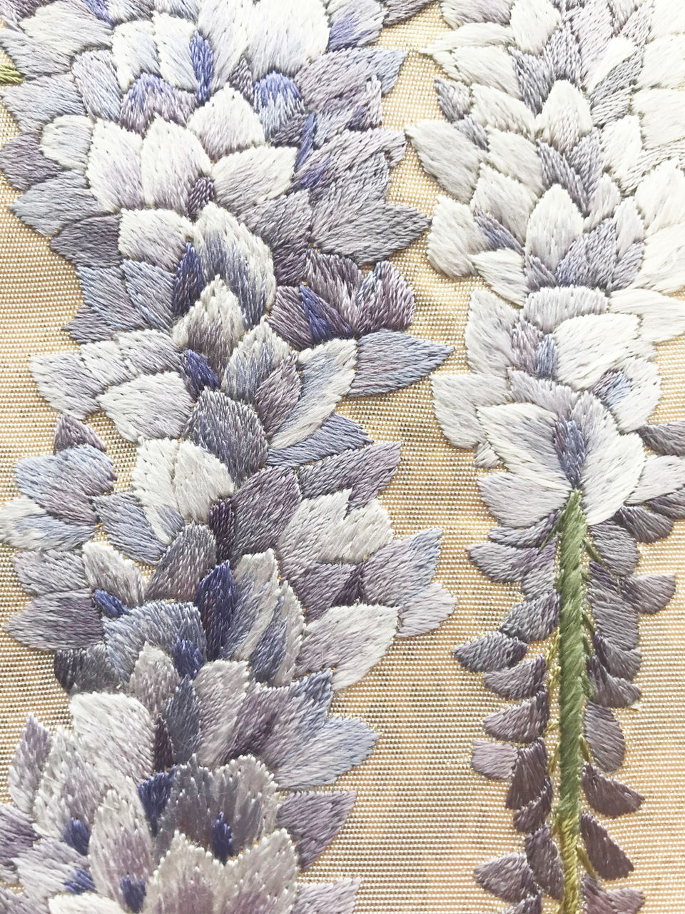 四か月掛けて刺繍した藤の袋帯が出来上がってきました : 和を着る