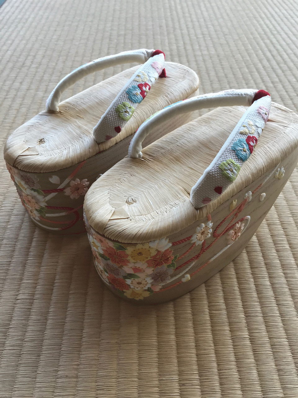 可愛らしいポックリが出来上がってきました 和を着る 楽しむ はんなりのブログ 可愛らしいポックリが出来上がってきました 和を着る 楽しむ はんなりのブログ