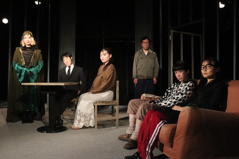 C5382C5A-2E46-44B5-8CE9-E79F2C29493A