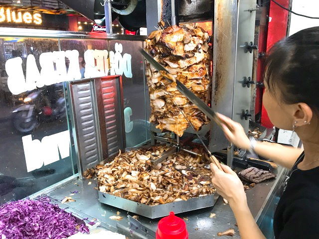 ニュースに出ていた ドネルケバブ バインミー は確かに美味しかった ハノイ街巡り93 ハノイでまったり生きてます Fwf