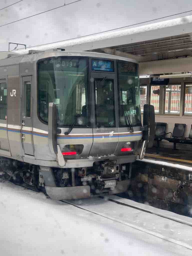 第2章 コロナ禍の正月遠征2 糞早い電車と糞遅い電車 ことでん 山陽 京急大好きな人の鉄道サスペンス 第2章 コロナ禍の正月遠征2 糞早い電車と糞遅い電車 ことでん 山陽 京急大好きな人の鉄道サスペンス