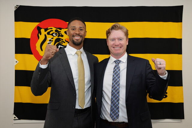 【阪神】W新助っ投のデュプランティエ＆ネルソンが入団会見　虎党へお願い「デュープ」「ネリー」