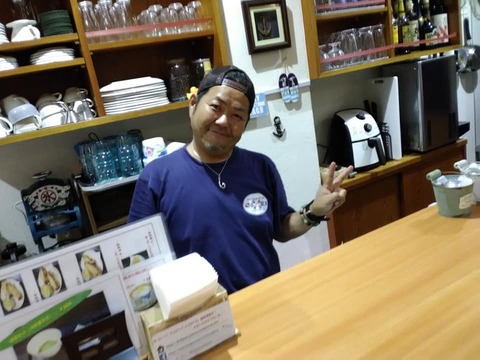 37062868_2050578421681325_4640777004449267712_n