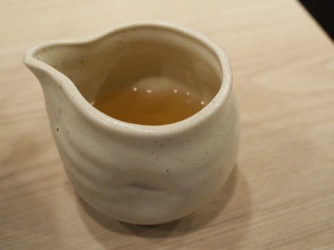 a-P7300103