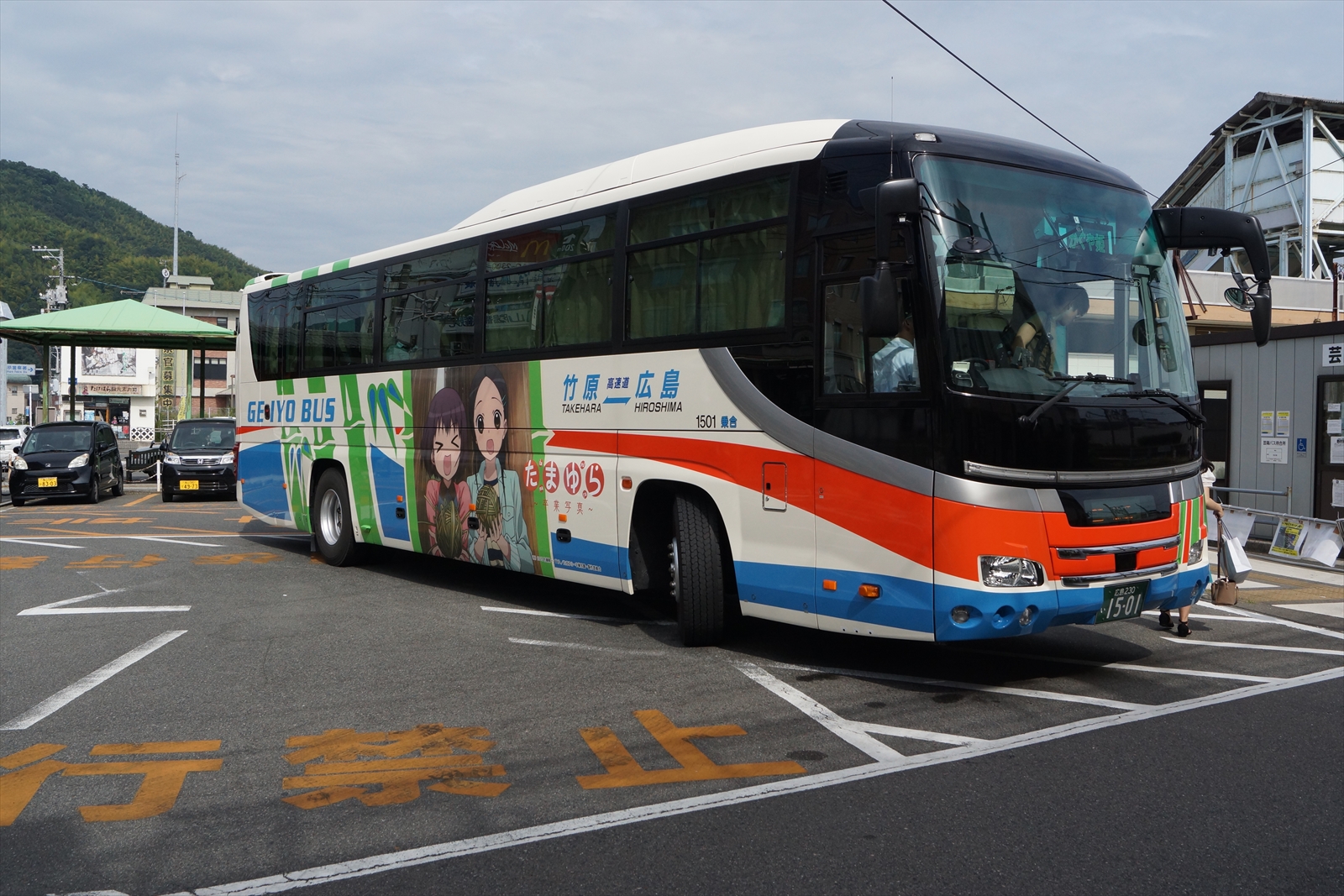 芸陽バス高速バス かぐや姫号 たまゆら ラッピング車両をみる 18 8 11 Tamayura 阪和線の沿線から 芸陽バス高速バス かぐや姫号 たまゆら ラッピング車両をみる 18 8 11 Tamayura 阪和線の沿線から