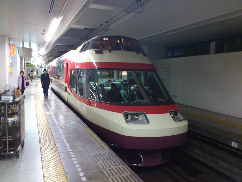 JR東海371系「あさぎり」に乗車する : 阪和線の沿線から