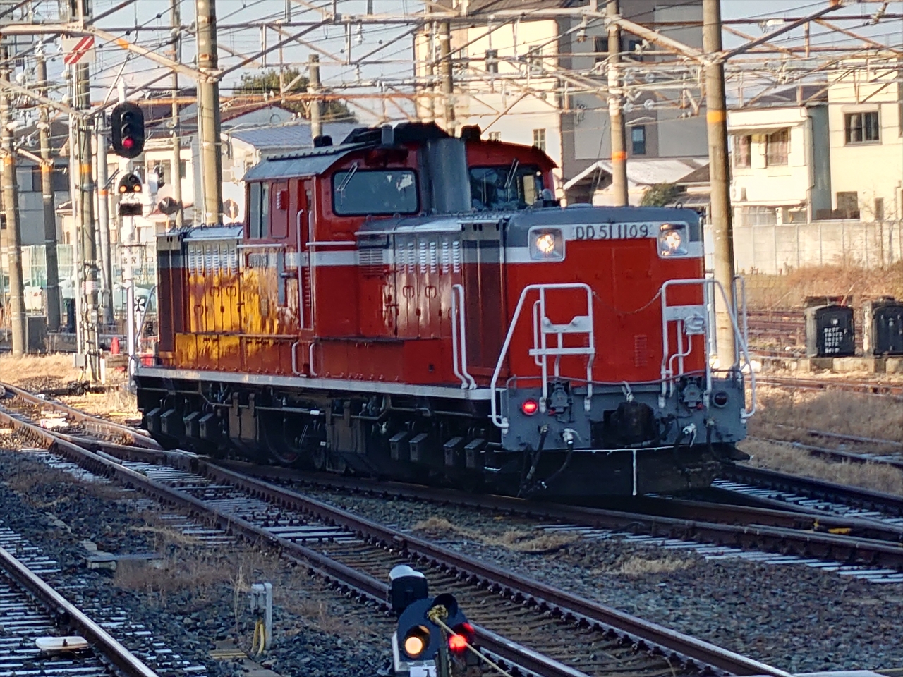 南海電鉄8300系甲種車両輸送を見る。ダイヤ乱れで「HYDEサザン 南海電鉄8300系甲種車両輸送を見る。ダイヤ乱れで「HYDEサザン