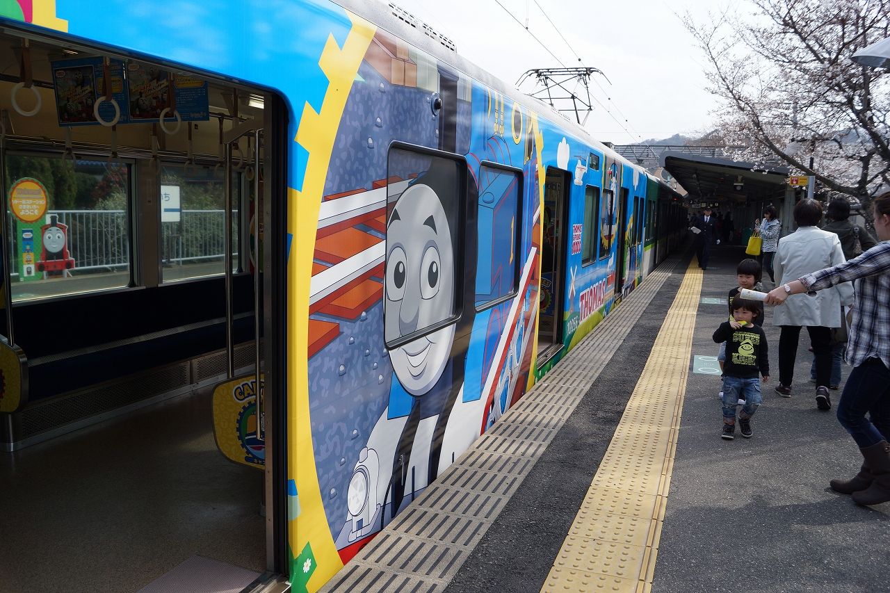 京阪電車10000系 きかんしゃトーマス号2013 8