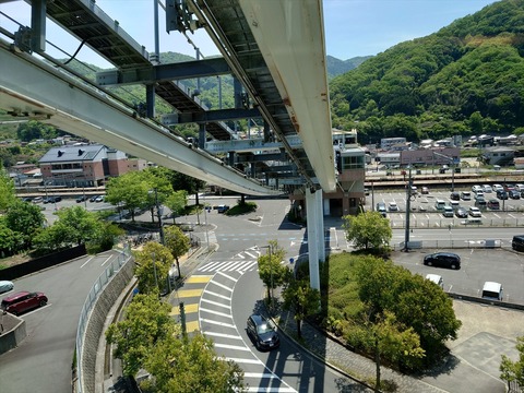 20230502_123044_R