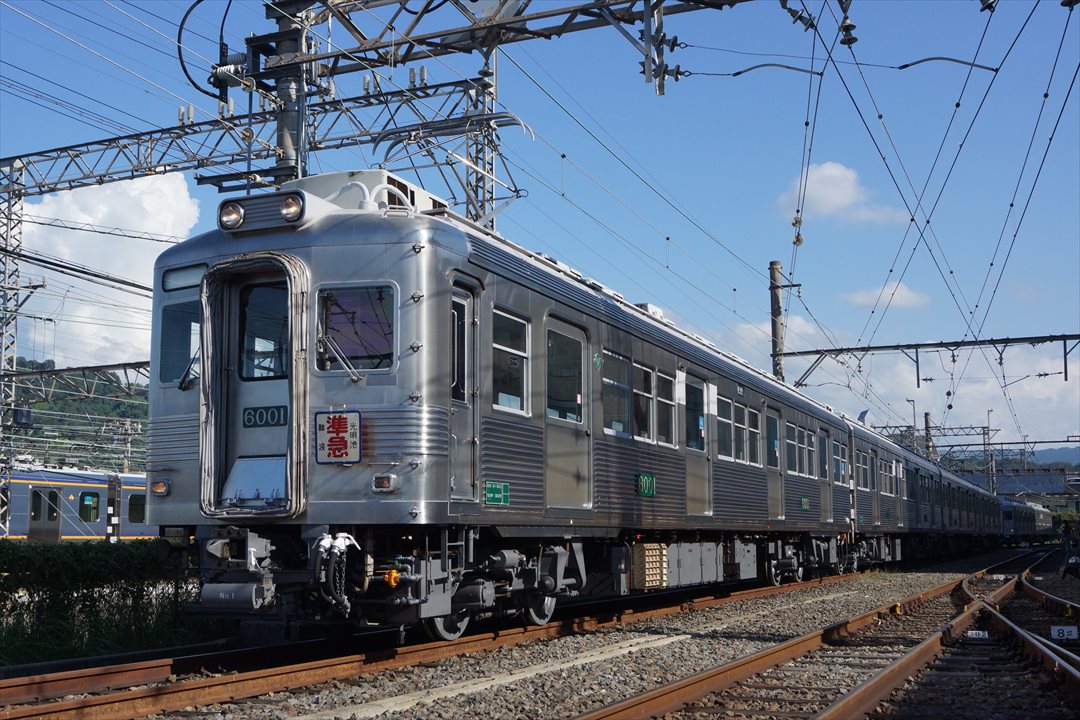 南海電鉄】「南海6000系×泉北3000系」「7100系×ラピート」の撮影会を