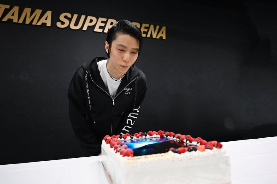 羽生結弦 エコーズ クリアファイル 旨く