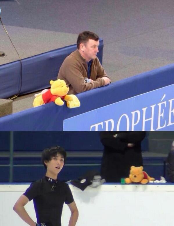 フィギュアスケート コーチと羽生結弦くんを見守るプーさん画 羽生結弦速報局 羽生結弦まとめサイト フィギュアスケート コーチと羽生結弦くんを見守るプーさん画 羽生結弦速報局 羽生結弦まとめサイト