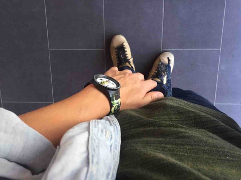 今日はスウォッチ x A Bathing Ape / BAPEのコラボ時計はswatch