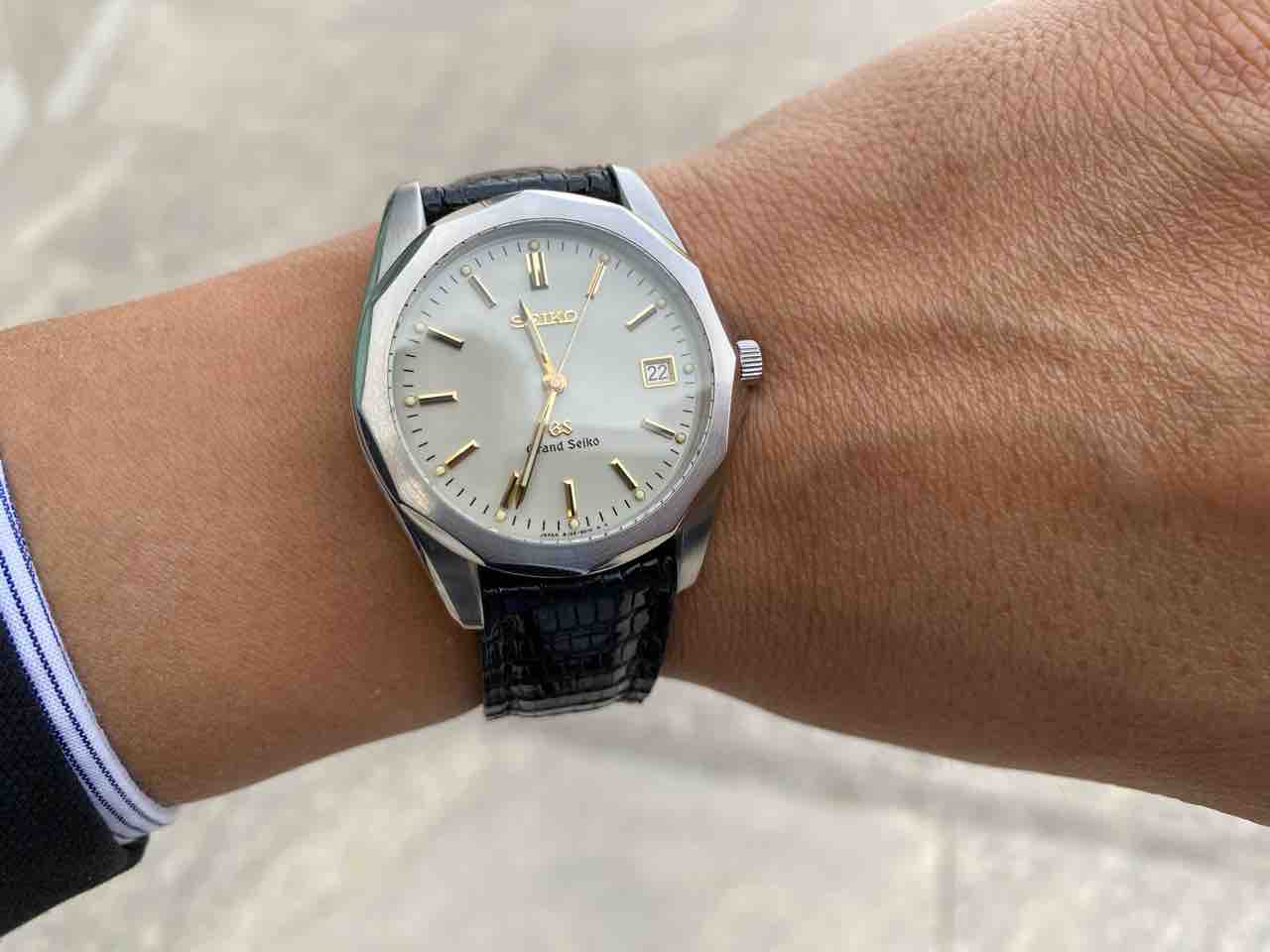 【セイコー】超人気のグランドセイコー 8J56-8010　ブラック系色文字盤 中古品 全国一律送料870円