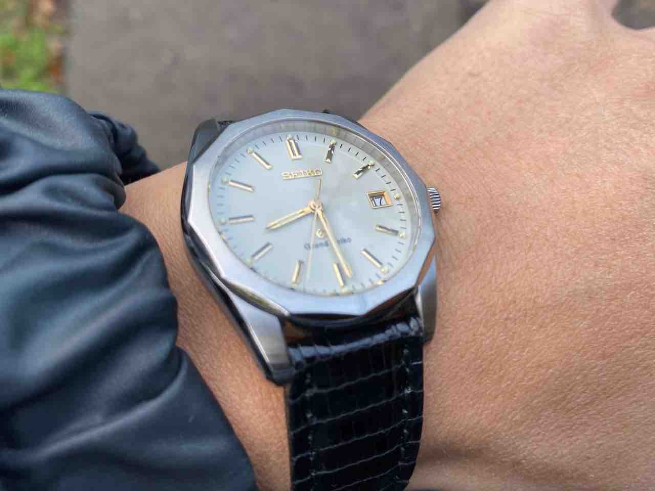 シルバークリスタル装飾クォーツ腕時計 MATOW》Tsuki 朧月 -おぼろづき- / スクエア シルバー メッシュ