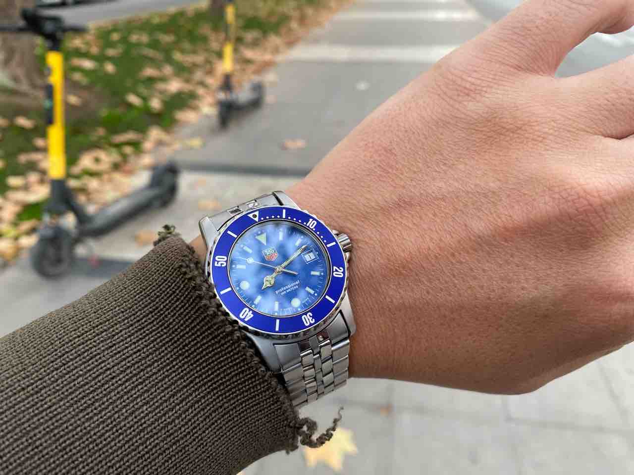 今日はタグホイヤー プロフェッショナル1500 : haochiのこそっと腕時計