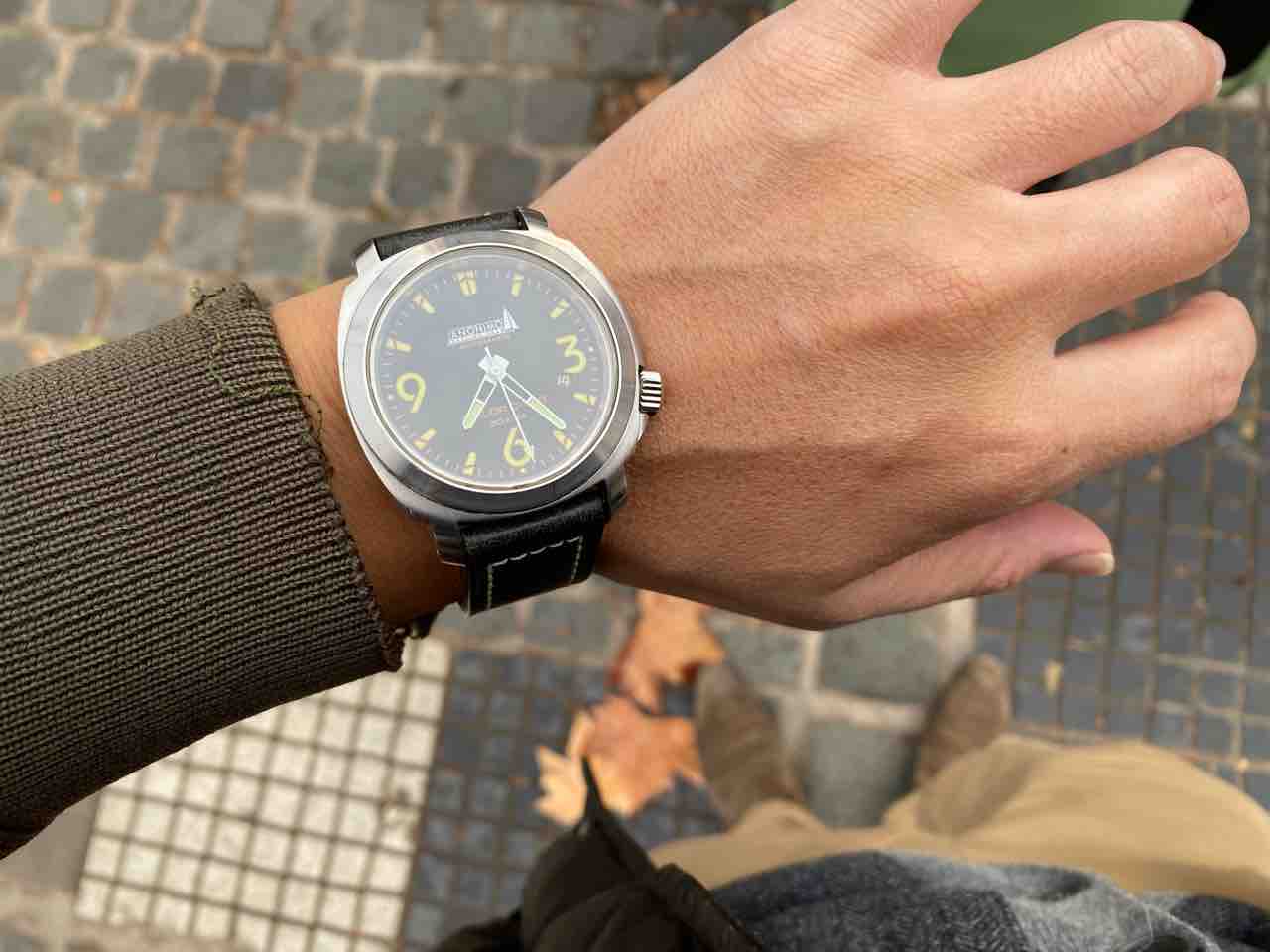 今日はアノーニモ セイラーダイバー : haochiのこそっと腕時計ブログ 