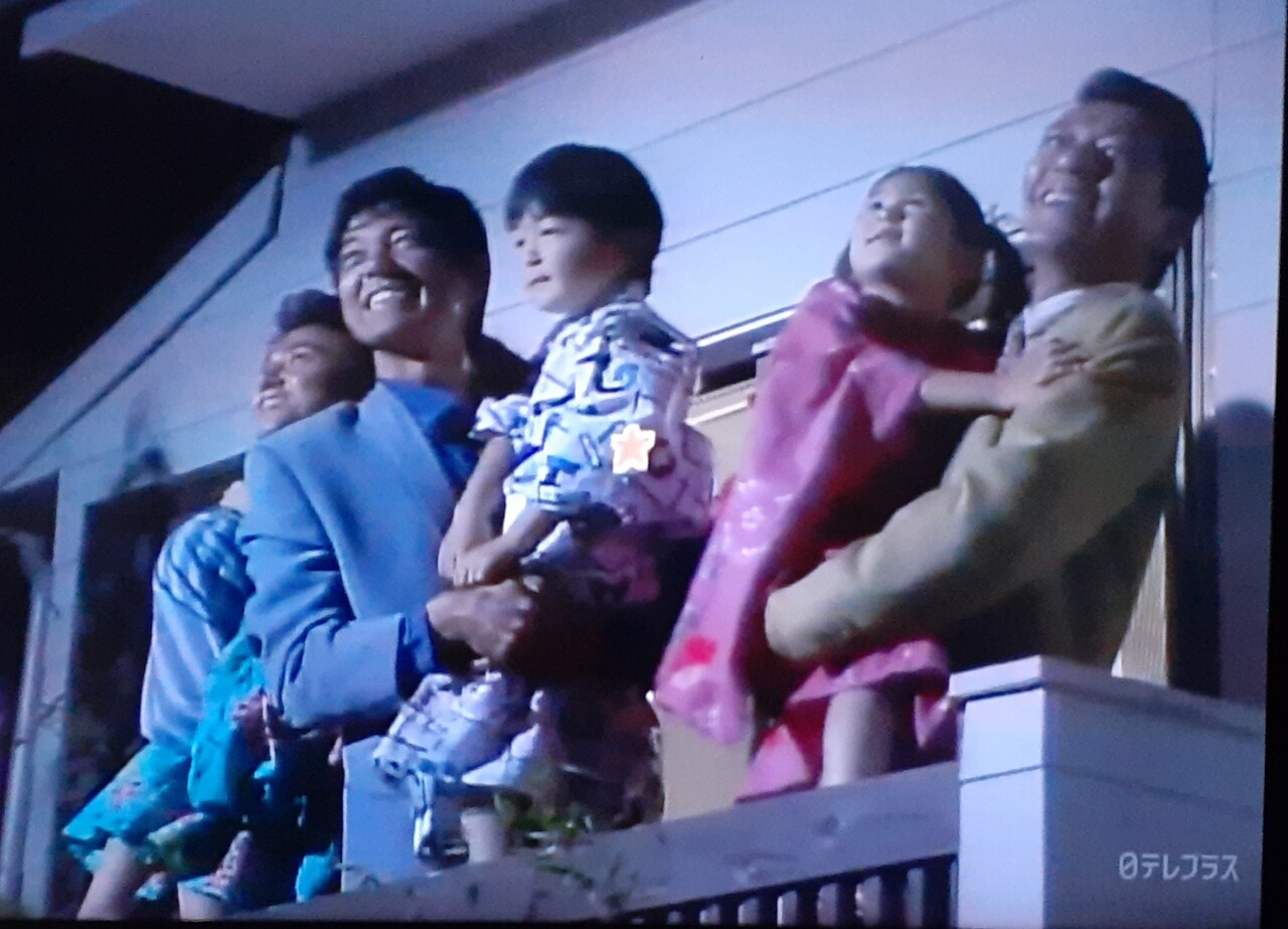 子供が寝たあとで 日々 穏やかに 子供が寝たあとで 日々 穏やかに