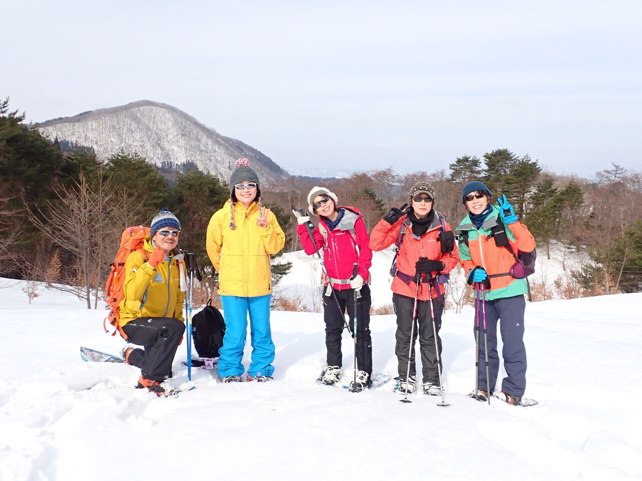 穏やかな冬の晴れ間 県民の森スノーシュー 葉っぱ塾 ブナの森から吹く風