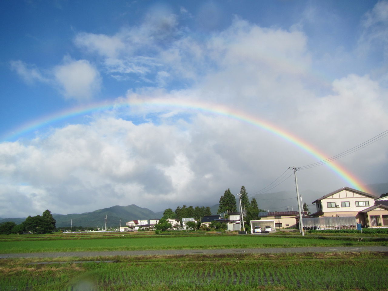 虹の朝に思い起こした苦い体験 吉野弘 虹の足 葉っぱ塾 ブナの森から吹く風