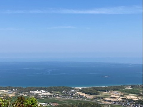 可也山頂ニギの浜方面20220417