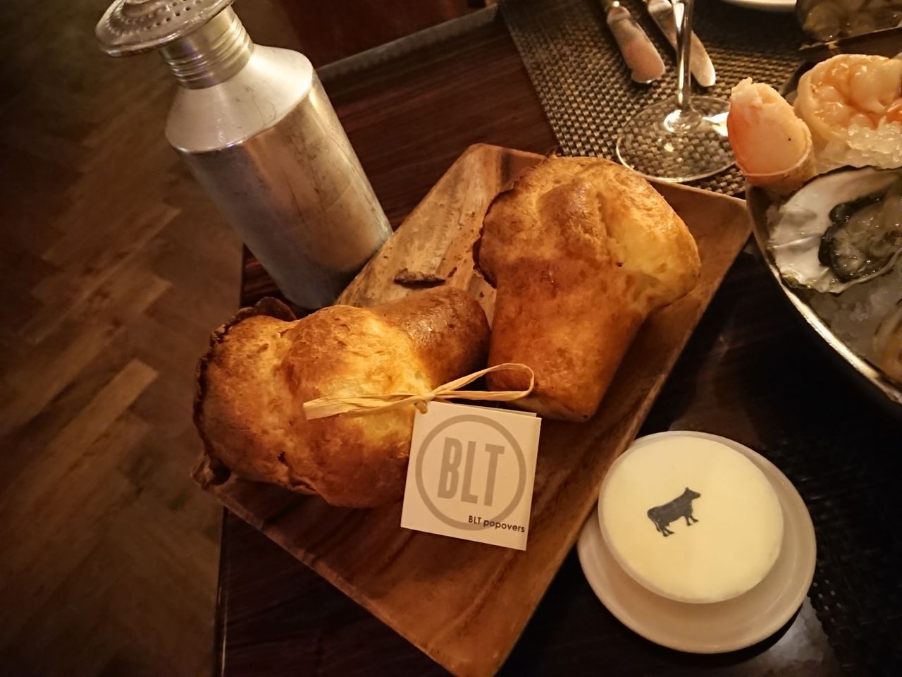 最初のディナーは ｂｌｔステーキ ポップオーバーも最高です Ol Happyaa のブログ