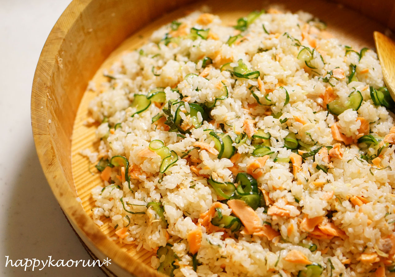 秋鮭で 塩鮭のちらし寿司 晩ごはん かおるんの大地と自然と家ごはん