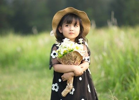 girl-3559537_960_72022