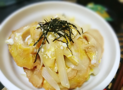 お麩の卵とじ丼