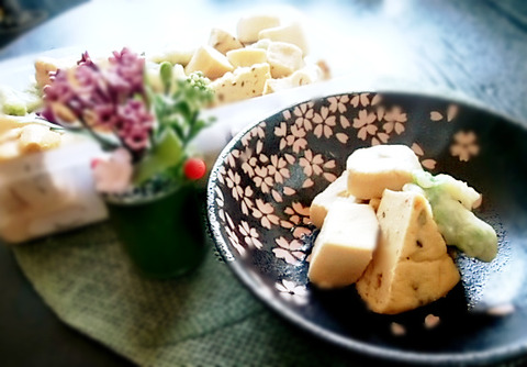 高野豆腐とがんも枝豆揚げの煮物