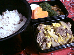 【塾弁】牛肉の卵とじ