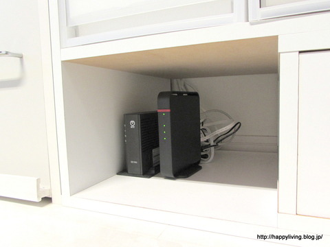 ホワイトインテリア リビング テレビボード モデムルーター隠し