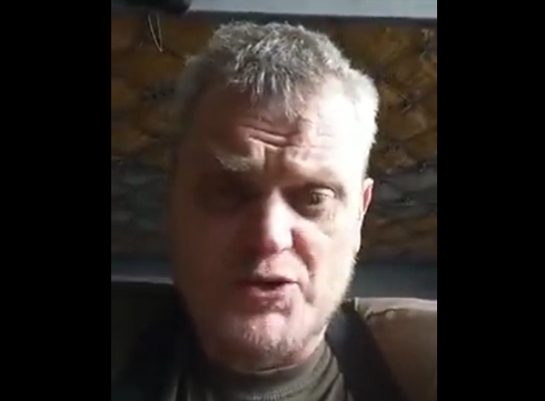 �������