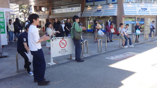 行徳駅前ストリート観衆